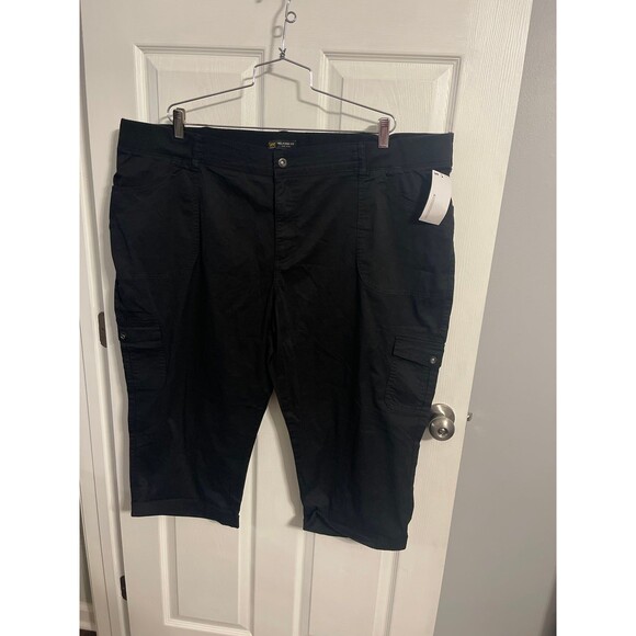 Lee Austin Knit Relaxed Cargo Capri Black Size 26W New With Tags - Picture 1 of 9